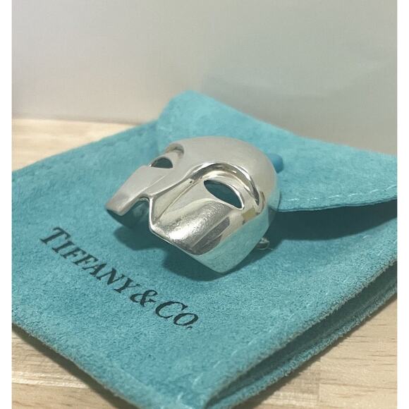Rare Tiffany & Co. Sterling Silver Mask Brooch- The Phantom of the Opera - Picture 9 of 14